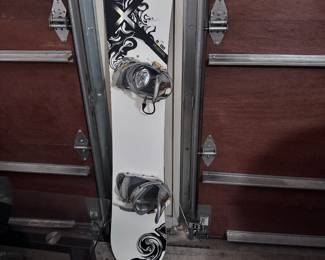 BURTON CUSTOM SNOWBOARD