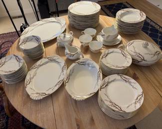 Vintage Kent China, made in Japan, "Spring Willow" design. There are 12 five-piece settings; dinner plates, salad plates, bread/butter plates, rimmed soup bowls, cups/saucers, cream/sugar, oval vegetable bowl, oval serving plate, gravy boat, large 17.5"platter