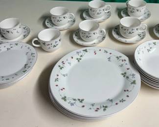 English Expressions China, "Strawberry Fayre," dishwasher, oven and microwave safe, a Royal Doulton product, 38 pieces