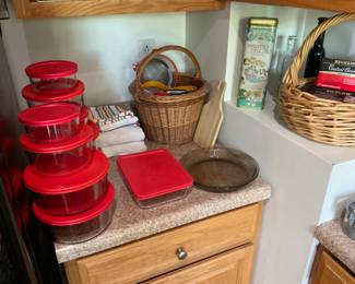 COOKING / KITCHEN