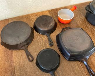 CAST IRON COOKWARE