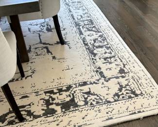 Area Rug 9' x 11' $750