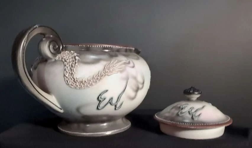 Moriage dragonware tea set