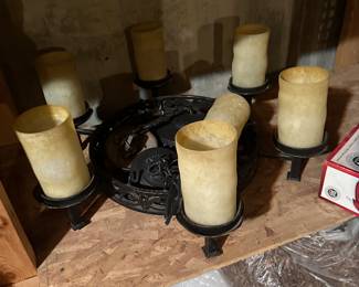 Lg 6 light chandelier, excellent quality, perfect for southwestern or Spanish feel. Comes with 2 matching pendant lights