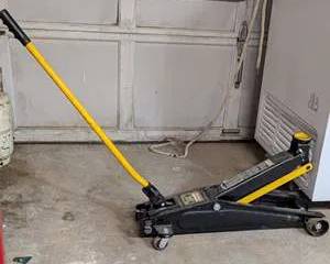 Craftsman 3-Ton Extra High Lift Jack