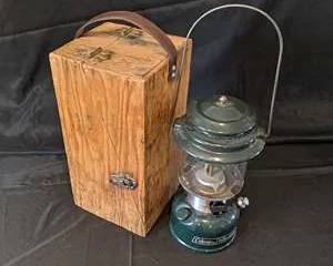 Vintage Coleman Lantern Model 290A700, 1970s, complete with original wooden carry case.