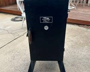 Smoker #1 Masterbuilt Pro Smoker*Tested=Working*