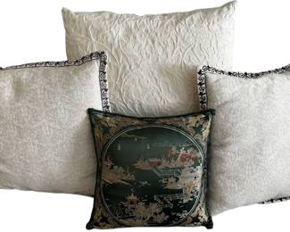 Decorative Throw Pillows