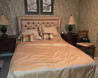 Upholstered bed
300.00