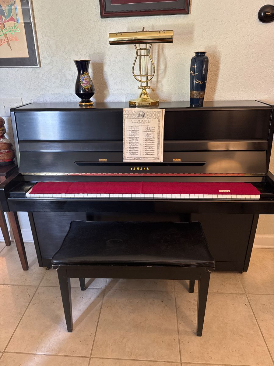 Yamaha Upright Piano