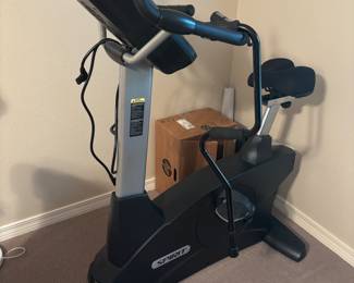 Spirit recumbent bike 40”w 23”d 55” t
$700.00