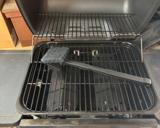 Brinkman 2 burner gas grill never been used
