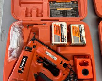 Paslode Finish Nailer cordless in case
$150.00