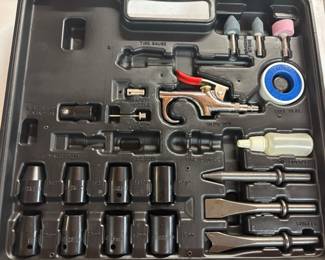 Husky Air Tool kit w case $90.00