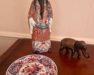 Chinese figurine & plate