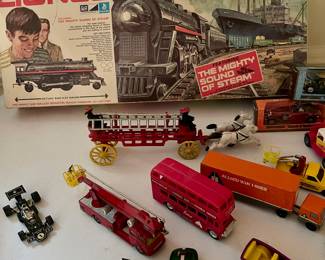 Cast iron cars, metal cars, Lionel train set all vintage