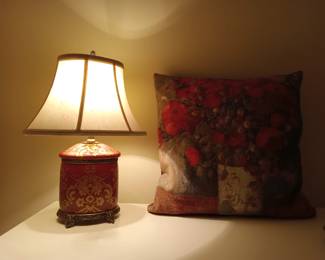 Lamps, pillows