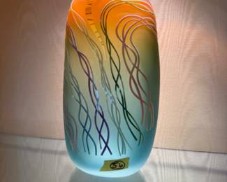 Art glass vase signed Grand '87