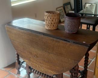 Jacobean dropleaf table