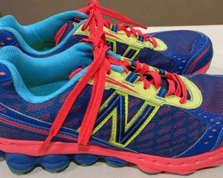 Athletic Shoes Sandals