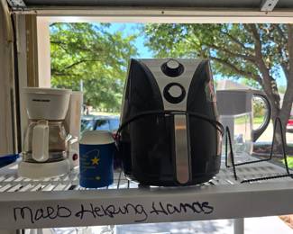 Air fryer, 4cup coffee maker, koozies 