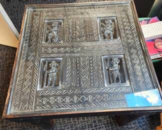 VINTAGE TRIBAL CARVED STONE TABLE (HEAVY)
