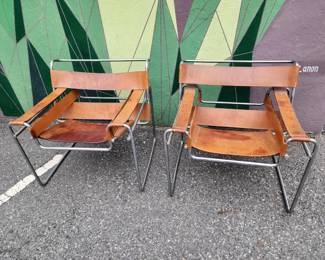A PAIR OF KNOLL WASSILY CHAIRS MARCEL BREUER