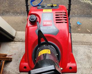 NEW TORO SNOW BLOWER