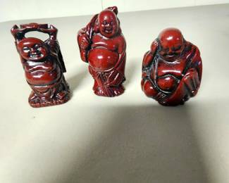 JAPANESE RED LACQUER FIGURINES