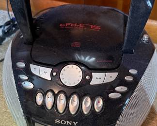 Sony Compact Disc (CD), Cassette, and Radio Player - CFD-E75