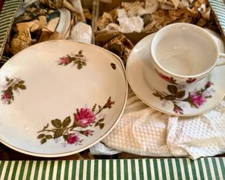 Pink Rose Porcelain - Japan