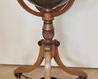 Globe