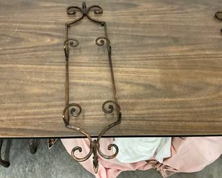 Metal Plate Display Rack