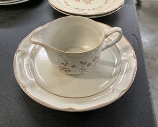 Japan Covington Stoneware Dinnerware