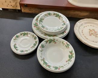 Gibson "Chritmas Melody" Soup Bowls & Assorted Plates