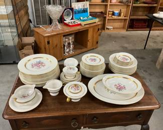 New York Theodore Haviland Kenmore Dinnerware