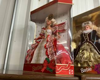 1997 Happy Holidays Barbie Doll