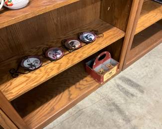 Rooster Plates w/Horizontal Plate Rack