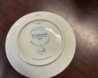 1975 Hummel 5th Annual Collector Plate