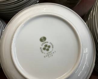 Japan Four Crown China Barclay Dinnerware