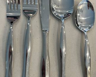 Oneida Flatware 5-pc Place Setting for 10++ Serving Set