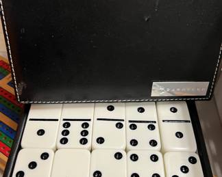 Dominoes