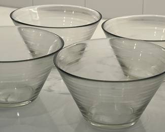 Set/4 Glass Bowls