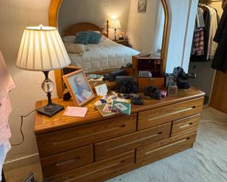 Triple Dresser