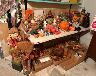 Halloween & Fall Decor