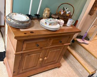 Solid Wood Server