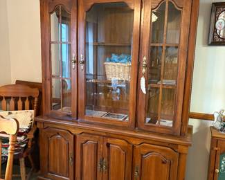 Broyhill China Closet