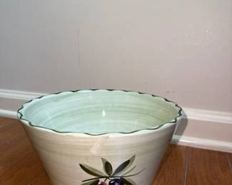 Over and Back Inc. Pasta Serving Bowl Olive Garden Green