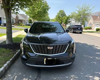 2021 Cadillac XT4
Premium Luxury Sport Utility 4D
4 cylinder, Turbo, 2.0 Liter
Automatic , 9 speed
AWD
2 keys
VIN: 1GYFZDR41MF080158
Miles: 44,189
Buy it now price : $25,500
Lower offers will be taken at the sale for owner’s consideration.