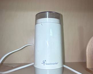 Toastmaster 1119 Push-Button electric Coffee and spice grinder